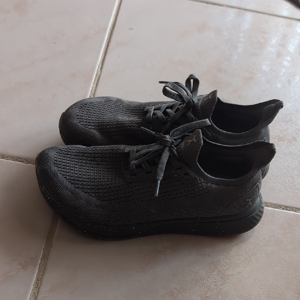 Lux Gray Knit Sneakers